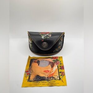 Ed Hardy Vintage Tattoo Eyewear Glasses Case with Skulls and Roses with Cloth